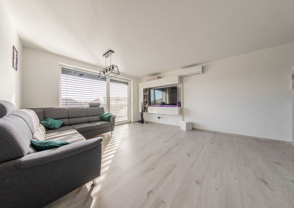 RealityDS - Štýlový 2-izbový byt v Košútoch s balkónom – ideálny na investíciu alebo prvé bývanie na PREDAJ