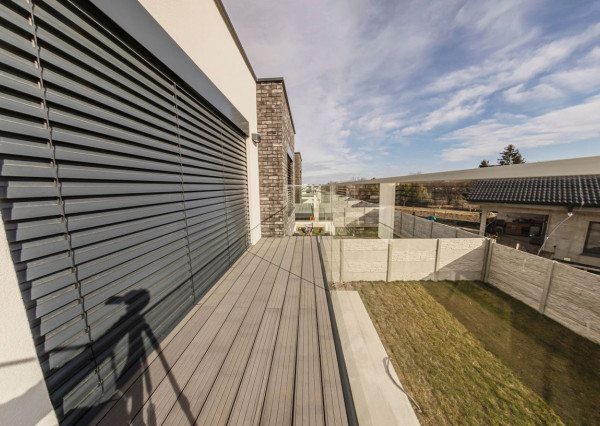 RealityDS - Štýlový 2-izbový byt v Košútoch s balkónom – ideálny na investíciu alebo prvé bývanie na PREDAJ