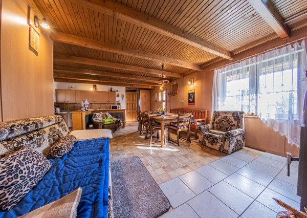 RealityDS - Predaj kompletne zariadenej, podpivničenej rekreačnej chaty, prístreškom pre auto, altánkom, drevárničkou, grilom, so 6,88á pozemkom v OV, Gabčíkovo VEĽKÁ ZĽAVA !!!