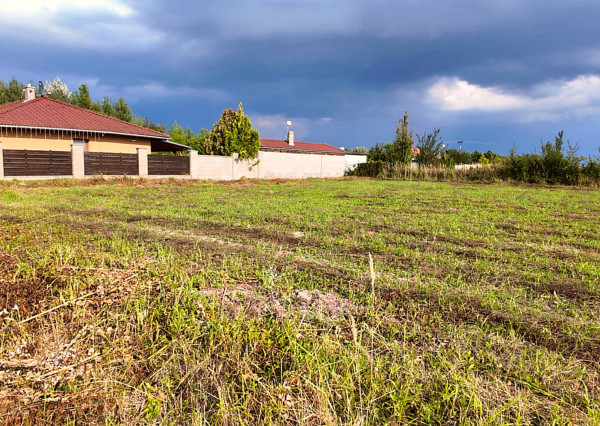 RealityDS - PREDAJ stavebného pozemku - 608m2 - Potônske Lúky