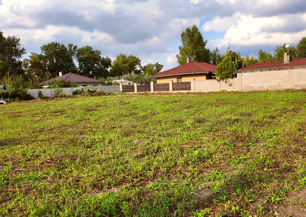 RealityDS - PREDAJ stavebného pozemku - 608m2 - Potônske Lúky
