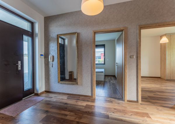 RealityDS - PREDAJ slnečného 3 izbového rodinného domu, Dolný Bar