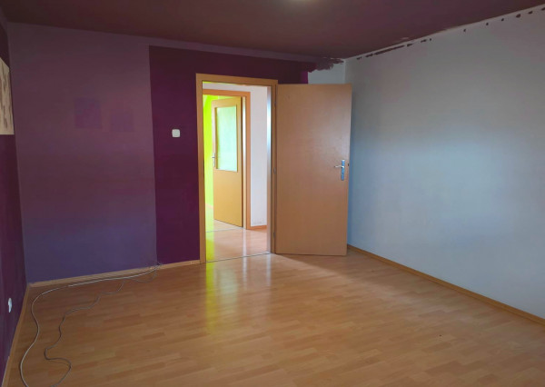 RealityDS - PREDAJ priestranného mezonetového 4 izbového bytu, Čataj