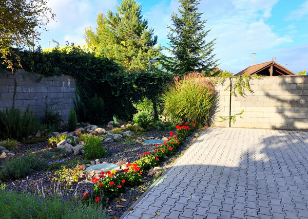 RealityDS - PREDAJ priestranného mezonetového 4 izbového bytu, Čataj