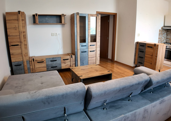 RealityDS - PRENÁJOM 3 izbového bytu s balkónom, Rohovce