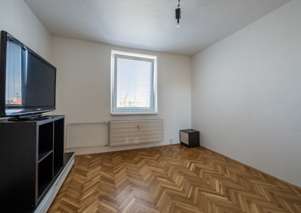 RealityDS – predaj priestranného 3 izb. bytu, 74 m2, Mestský Majer