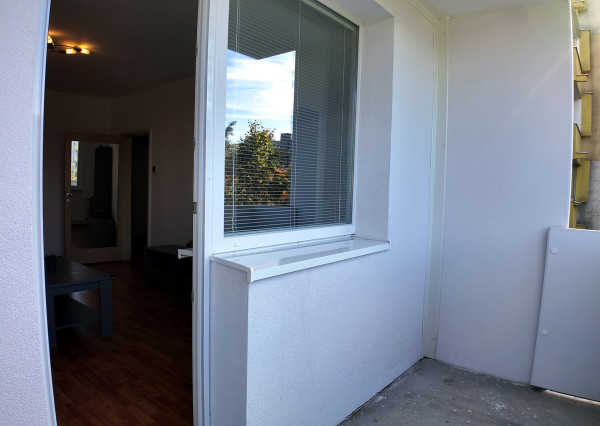 RealityDS – PREDAJ slnečného 2-izbového bytu s balkónom, Bratislava – Dúbravka