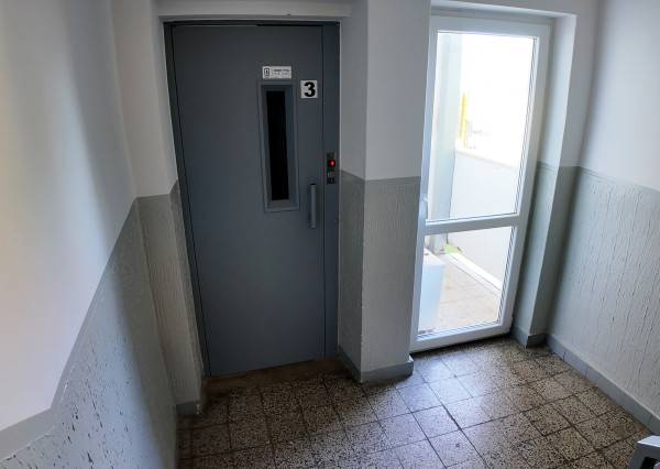 RealityDS – PREDAJ slnečného 2-izbového bytu s balkónom, Bratislava – Dúbravka