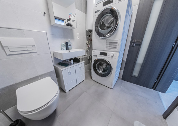 RealityDS - PRENÁJOM slnečného 2 izbového bytu v novostavbe - Košúty