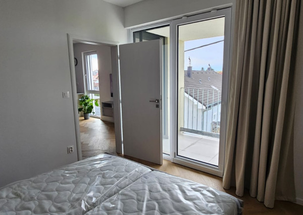 RealityDS - Prenájom nového, kompletne zariadeného 2-izb. bytu s loggiou, 50,15 m2 + 1 park.miesto, Pažitná ulica