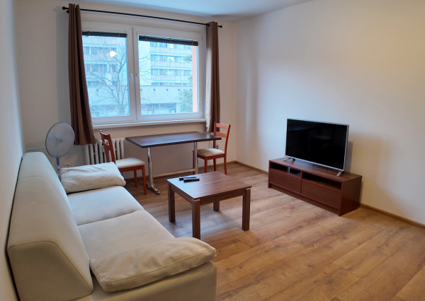 RealityDS - PREDAJ slnečného 2 izbového bytu po čiastočnej rekonštrukcií, Bratislava - Dúbravka