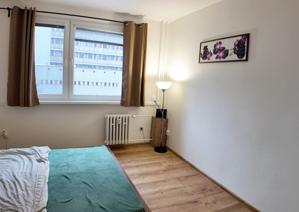 RealityDS - PREDAJ slnečného 2 izbového bytu po čiastočnej rekonštrukcií, Bratislava - Dúbravka