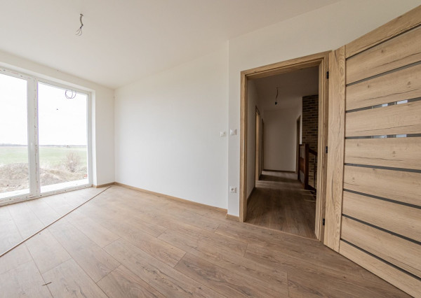 POSLEDNÝ DOSTUPNÝ 4-izbový byt so záhradkou a parkovaním | Bučuháza – Šamorín