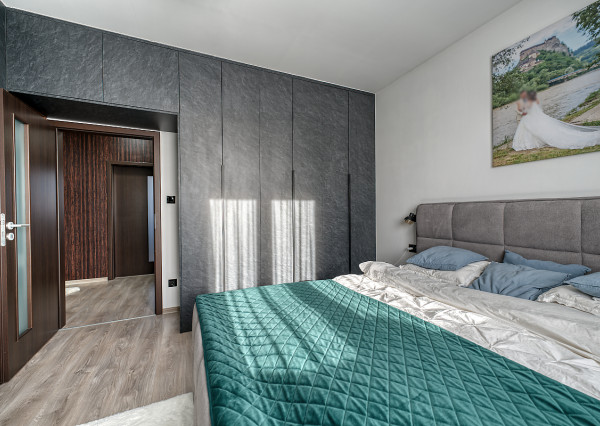 RealityDS – PREDAJ nadštandardnej 4-izbovej novostavby s bazénom a letnou kuchyňou, Orechová Potôň