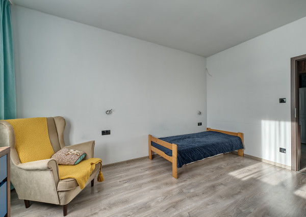 RealityDS – PREDAJ nadštandardnej 4-izbovej novostavby s bazénom a letnou kuchyňou, Orechová Potôň