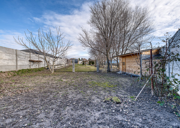 RealityDS – PREDAJ nadštandardnej 4-izbovej novostavby s bazénom a letnou kuchyňou, Orechová Potôň