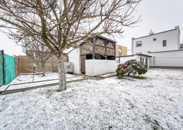 RealityDS - PREDAJ dvojgeneračného, 5 izbového domu po kompletnej rekonštrukcií, Vydrany