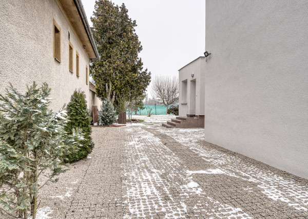 RealityDS - PREDAJ dvojgeneračného, 5 izbového domu po kompletnej rekonštrukcií, Vydrany