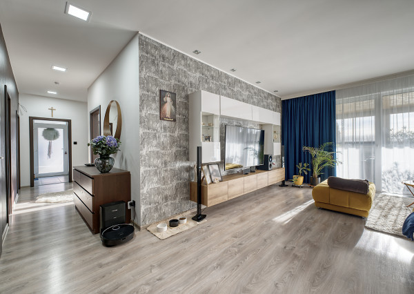 RealityDS – PREDAJ nadštandardnej 4-izbovej novostavby s bazénom a letnou kuchyňou, Orechová Potôň