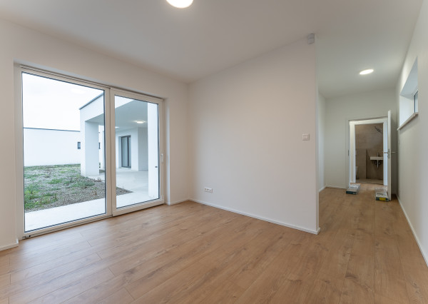 RealityDS - Predaj modernej,  nízkoenergetickej novostavby v súkromnej ulici, Veľké Blahovo