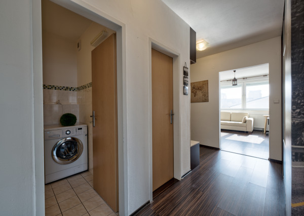 RealityDS – PRENÁJOM zariadeného 2 izb. bytu s loggiou, 57,40 m2, ul. Agátová, Dúbravka