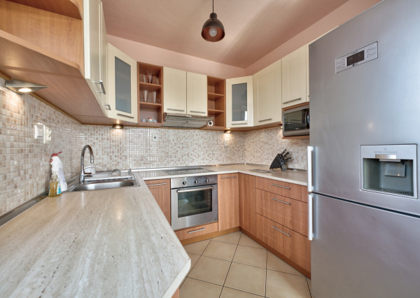 RealityDS – PRENÁJOM zariadeného 2 izb. bytu s loggiou, 57,40 m2, ul. Agátová, Dúbravka