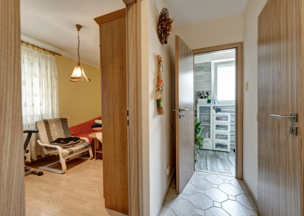 RealityDS - PREDAJ - 3 izb. byt so špajzou a loggiou, 72 m2, Čilistovská ulica