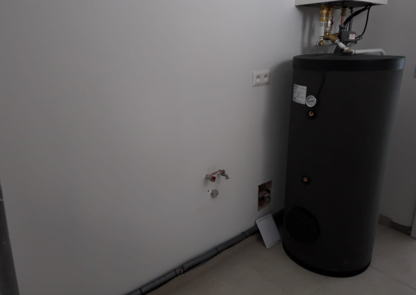 Predaj - 4 izb. NOVOSTAVBA BUNGALOVU  s 3 parkovacími plochami na 5,60 á pozemku, Šamorín