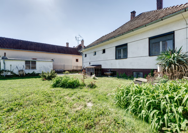 RK RealityDS – PREDAJ - Klasický rodinný dom s krásnym pozemkom 815 m2, odteraz 255.000 € !