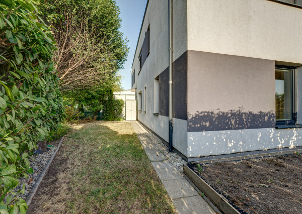 RealityDS - PRENÁJOM 3 izb. bytu na prízemí rodinného domu | Terasa | Záhrada | 2 parkovacie miesta | Bernolákovo