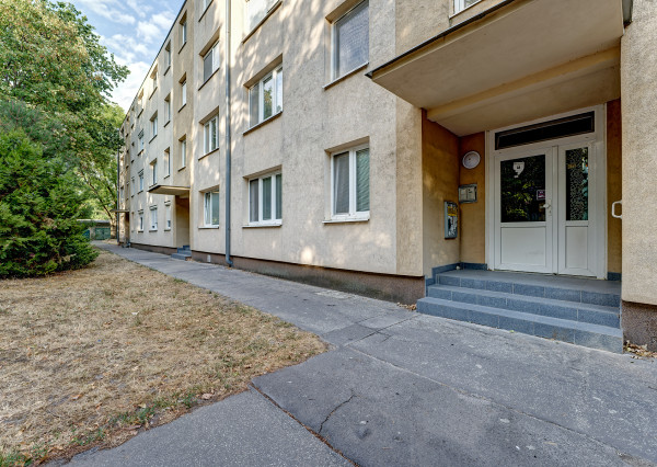 RealityDS - PRENÁJOM slnečného zariadeného 3-izbového bytu | loggia s pekným výhľadom | klimatizácia | Dunajská Streda - Boriny