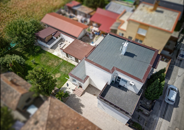 RealityDS - PREDAJ Veľkorysého 5-izbového rodinného domu po kompletnej rekonštrukcii: Váš nový domov vo Vydranoch