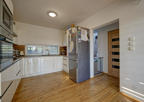 RealityDS – PREDAJ | 5-izbový rodinný dom | pozemok 747 m² | Lehnice – Kolónia