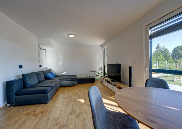 RealityDS – PREDAJ | 5-izbový rodinný dom | pozemok 747 m² | Lehnice – Kolónia