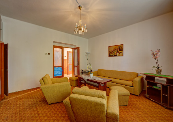 RealityDS – Predaj rodinného domu s garážou, terasou a veľkým pozemkom 1 824 m², Gabčíkovo