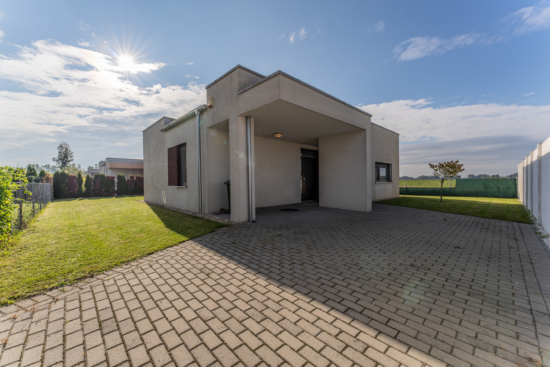 RealityDS - PREDAJ slnečného 3 izbového rodinného domu, Dolný Bar