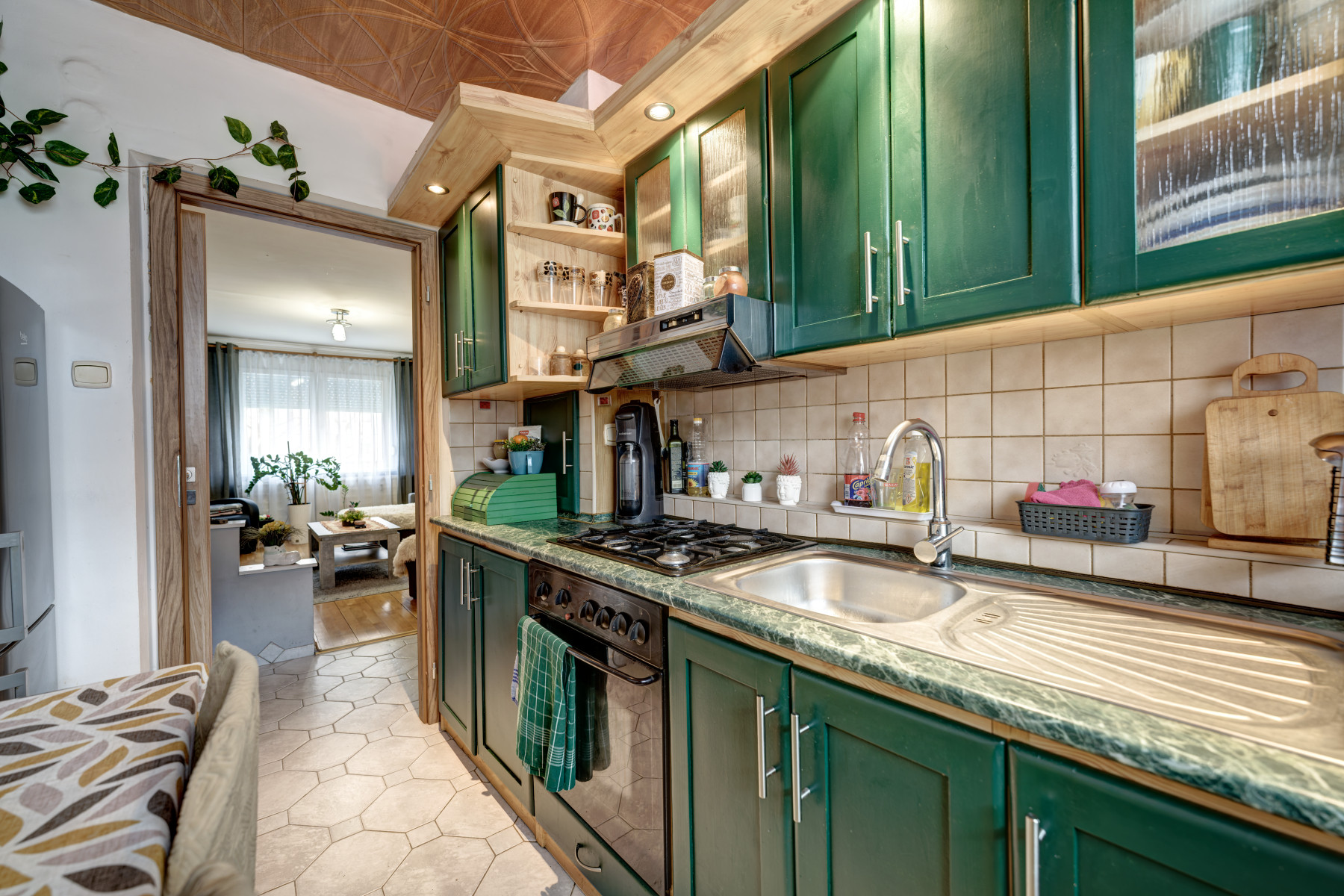 RealityDS - PREDAJ - 3 izb. byt so špajzou a loggiou, 72 m2, Čilistovská ulica